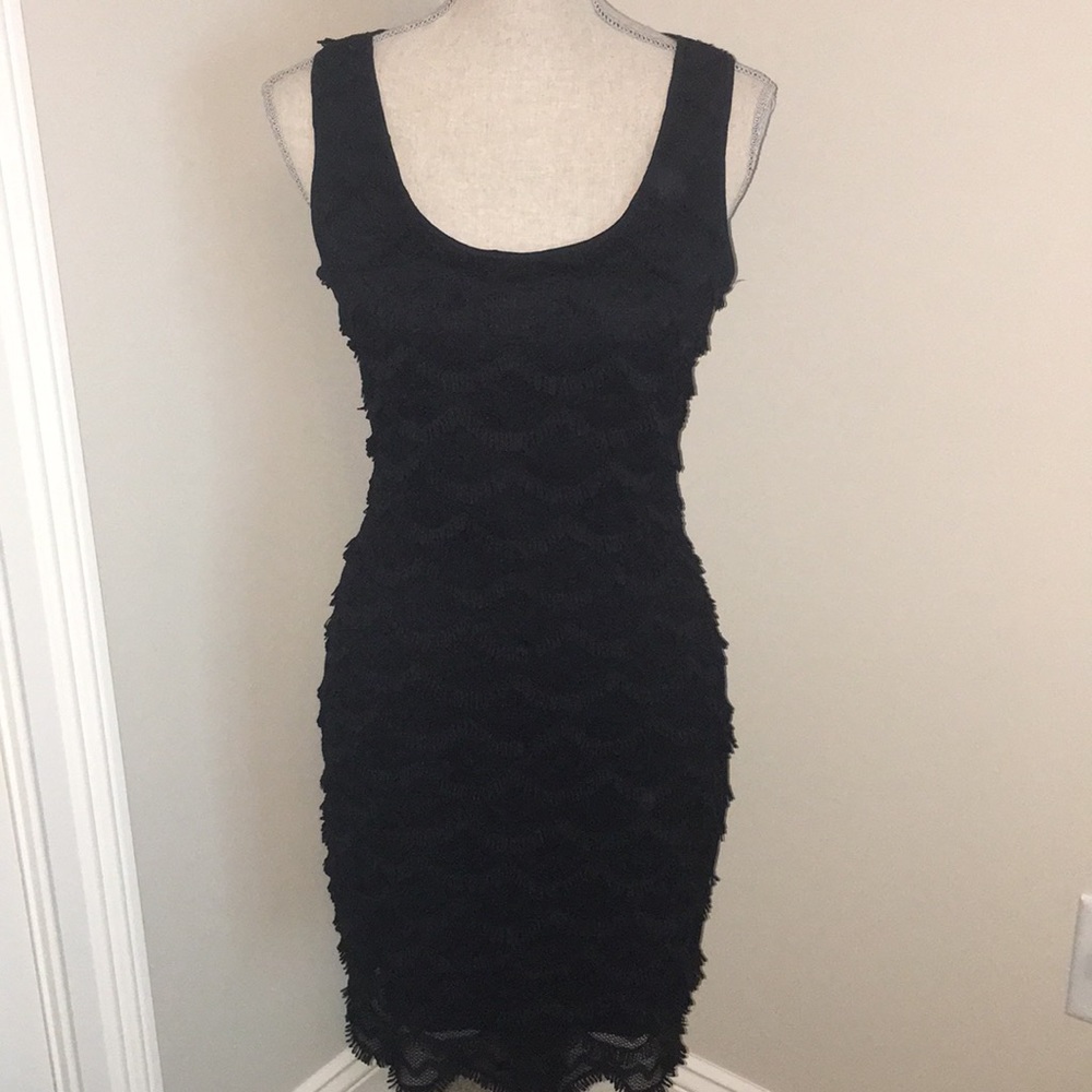 🌟GUESS🌟 Black Eyelash Dress